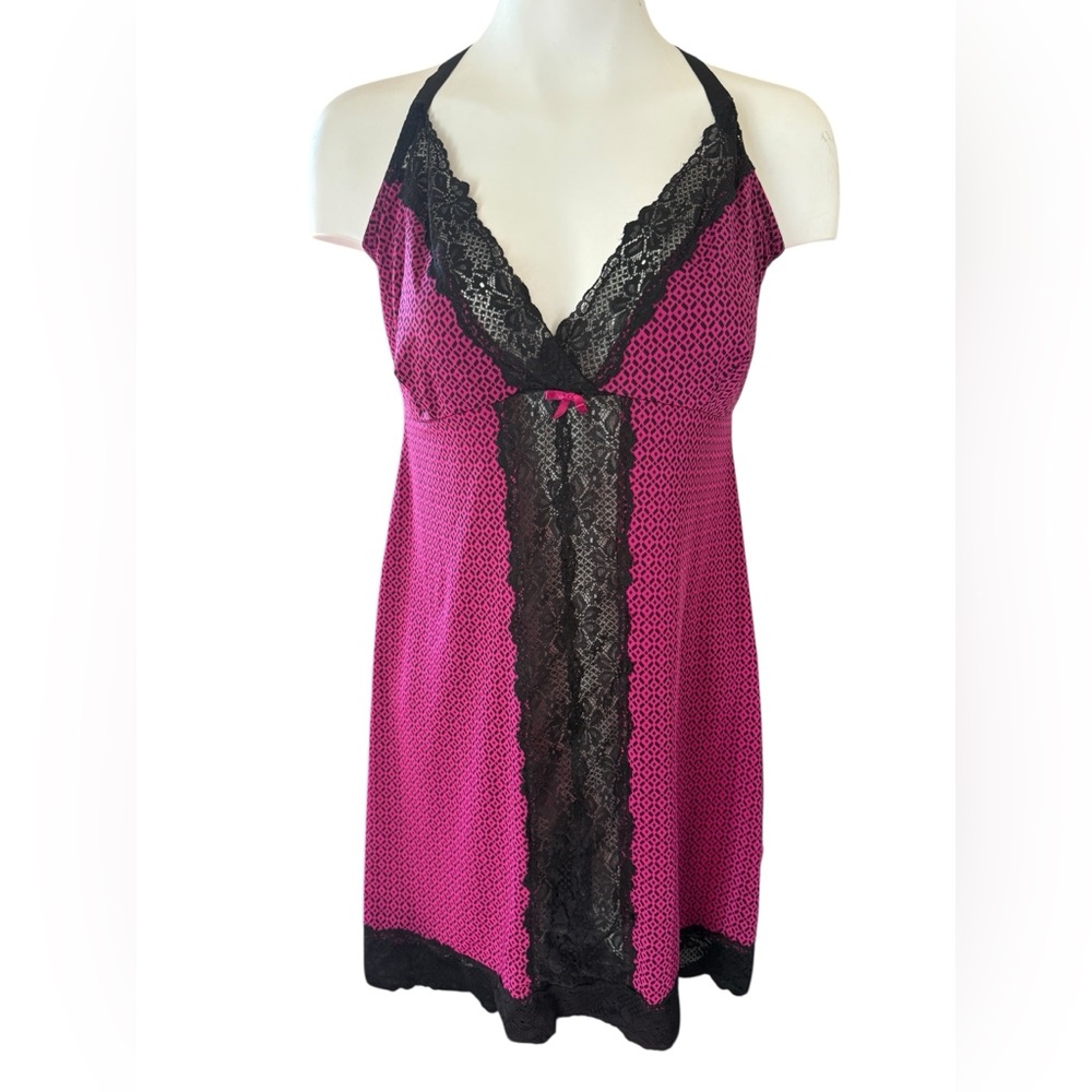Vintage Delta Burke Elegant Black and Raspberry Lace front Chemise, size 1X